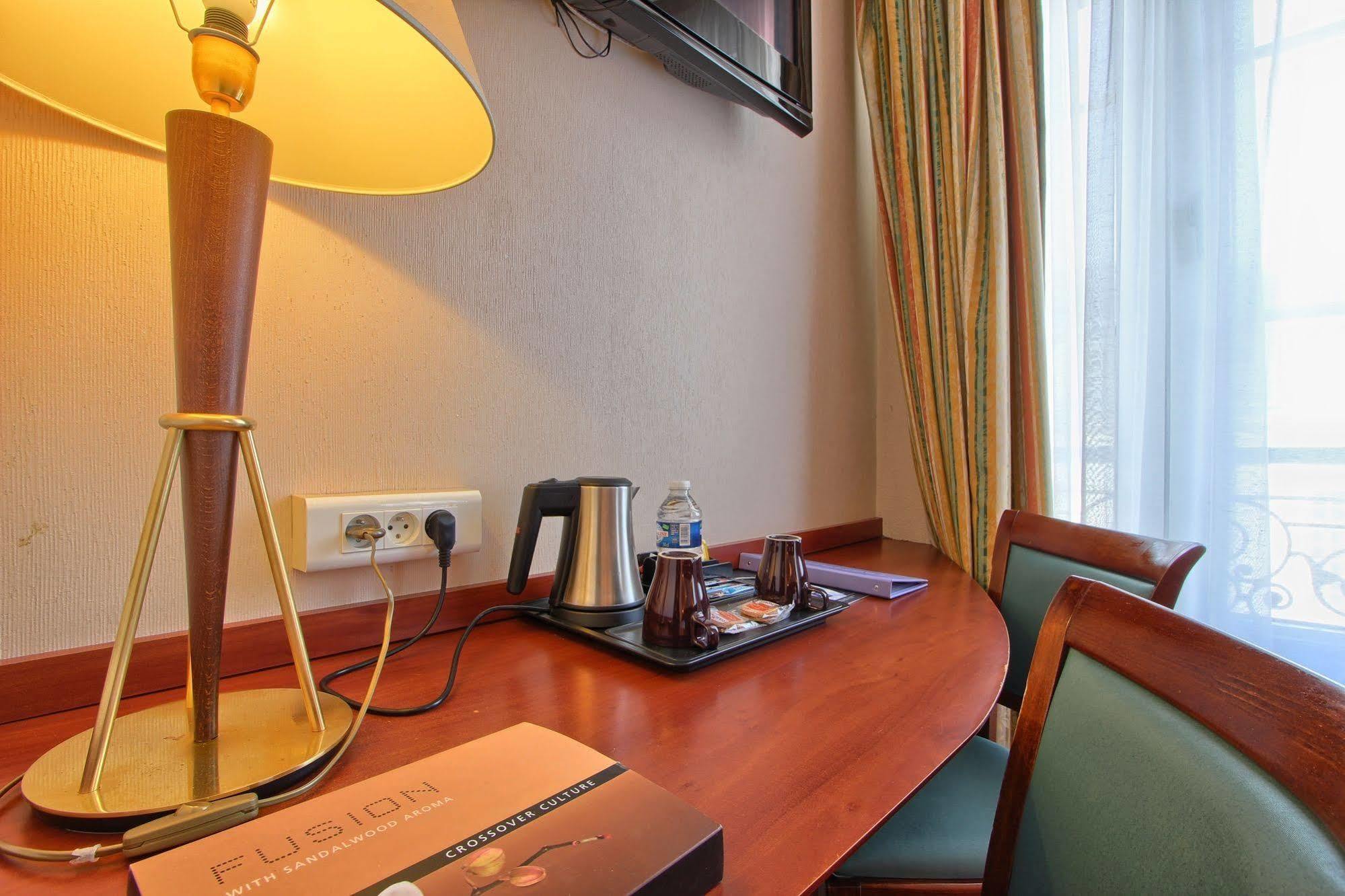Hotel Timhotel Gare De L'est París
