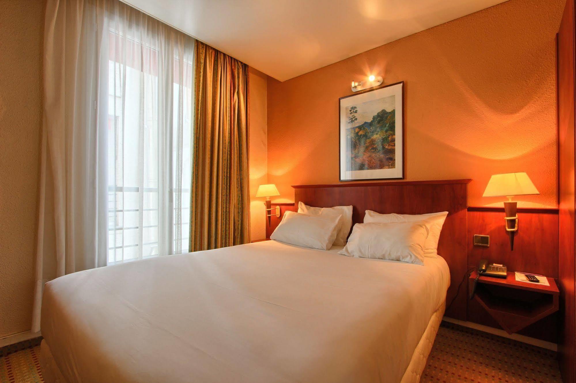 Hotel Timhotel Gare De L'est París